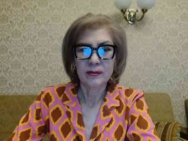 ElegantLady00 webcam