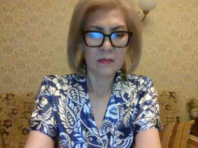 ElegantLady00 webcam