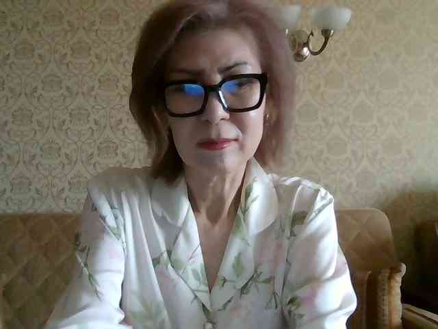 ElegantLady00 webcam