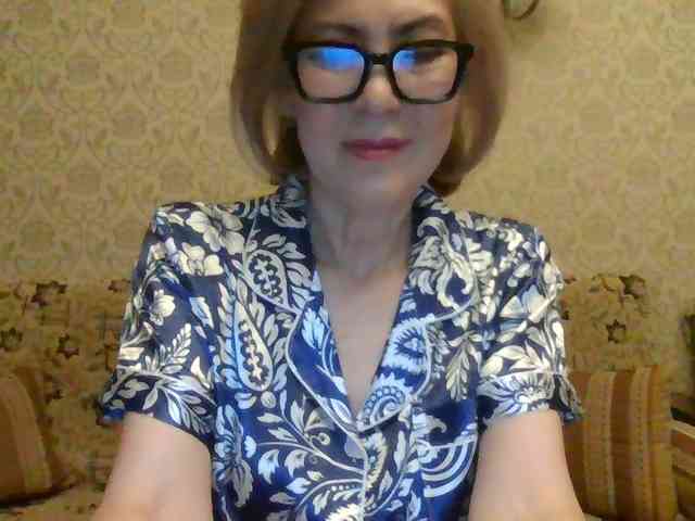 ElegantLady00 webcam