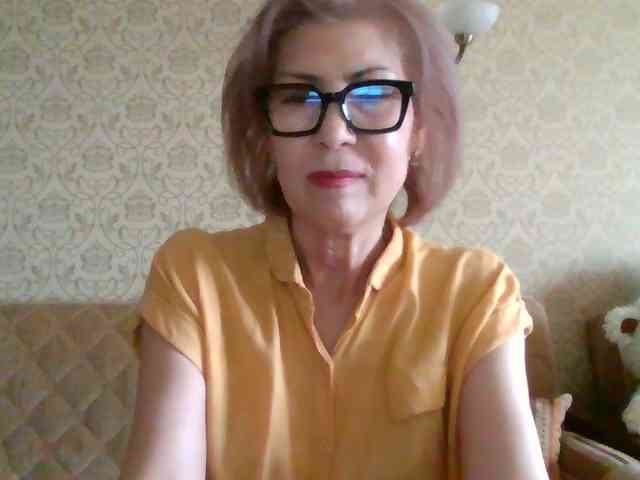 ElegantLady00 webcam
