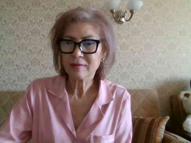 ElegantLady00 webcam