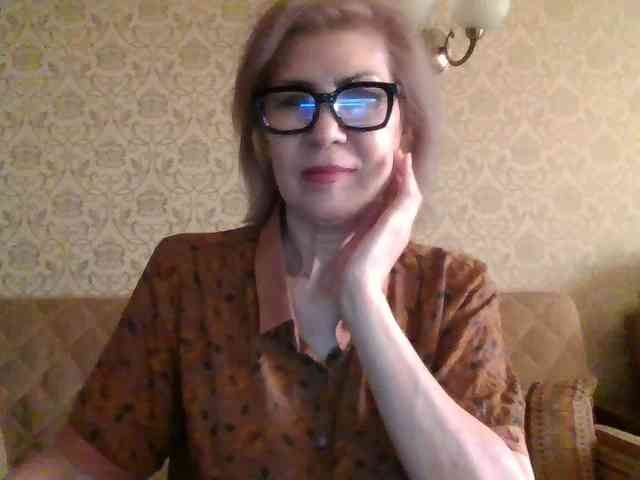 ElegantLady00 webcam