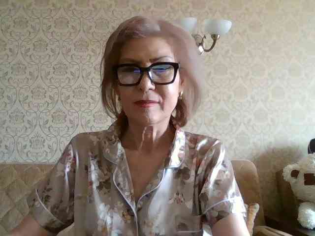ElegantLady00 webcam