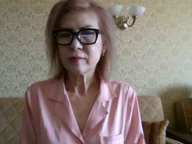 ElegantLady00 webcam