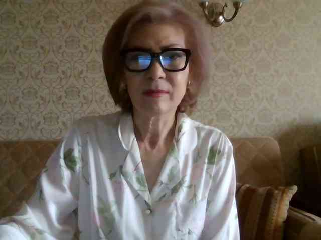 ElegantLady00 webcam