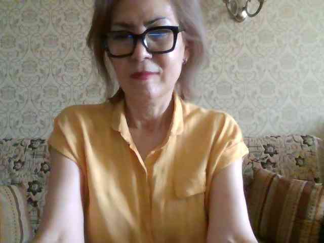 ElegantLady00 webcam