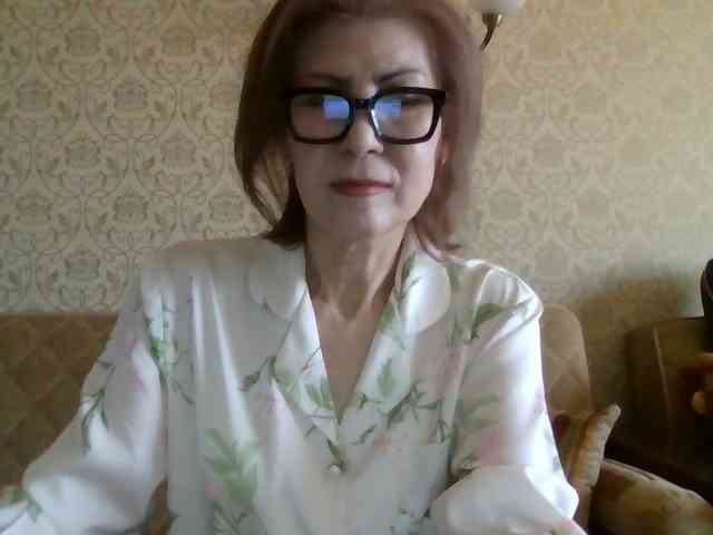 ElegantLady00 webcam