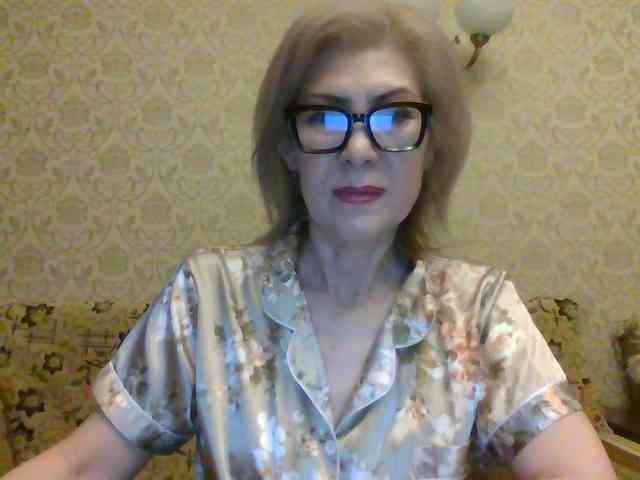 Elegantlady00's cam show statistics and live stream