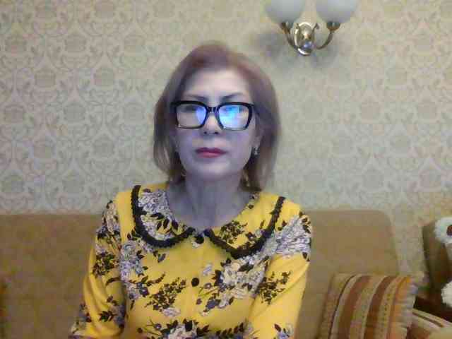 ElegantLady00 webcam
