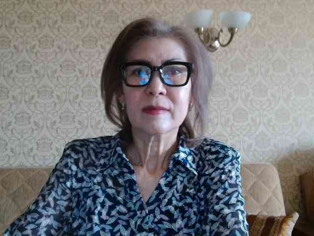 ElegantLady00 webcam