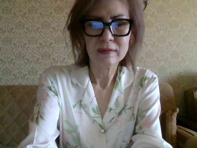 ElegantLady00 webcam