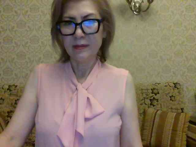 ElegantLady00 webcam