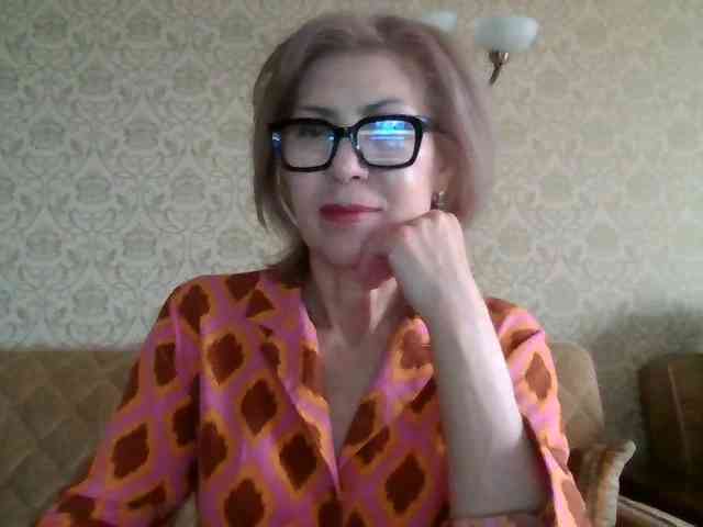 ElegantLady00 webcam
