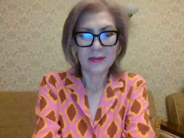 ElegantLady00 webcam