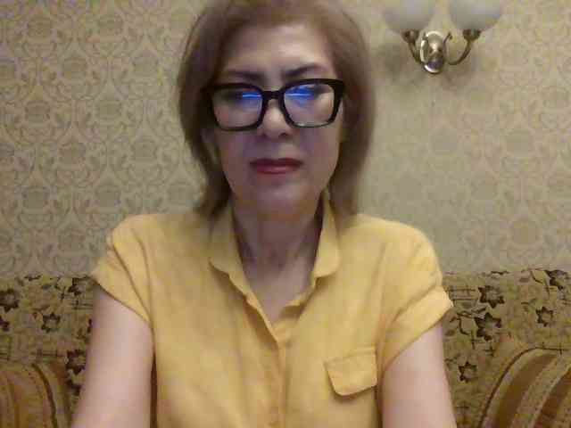 ElegantLady00 webcam