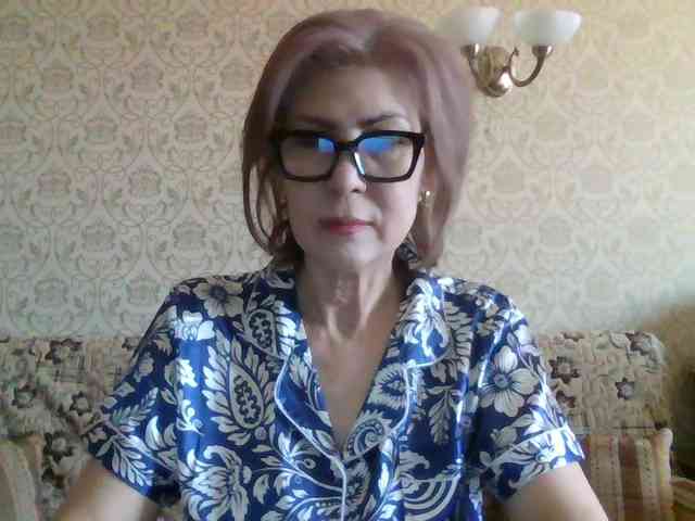 Elegant00Lady Elegant00Lady