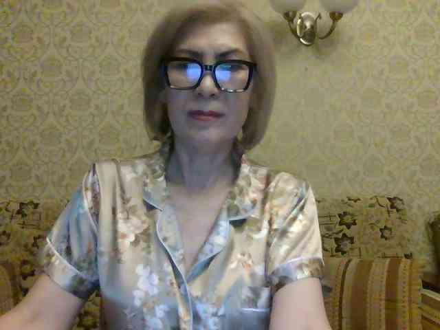 ElegantLady00 webcam