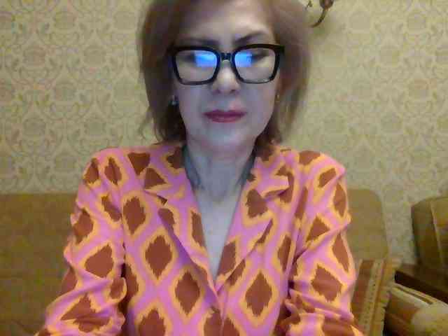 ElegantLady00 webcam