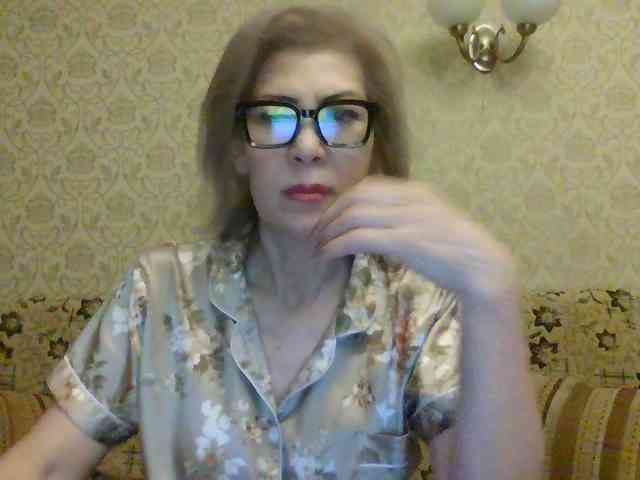 ElegantLady00 webcam