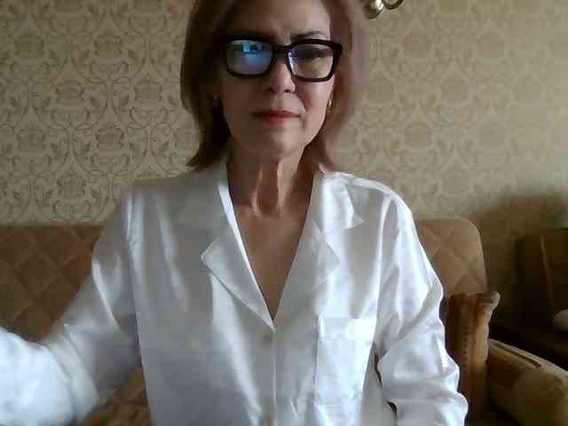 ElegantLady00 webcam