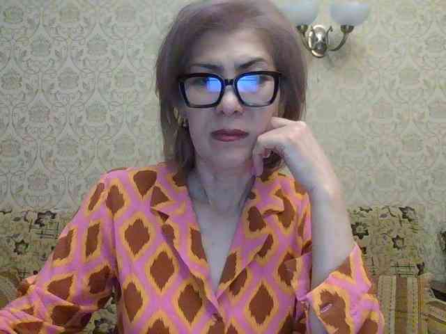 ElegantLady00 webcam