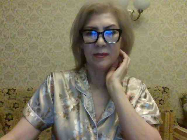 ElegantLady00 webcam