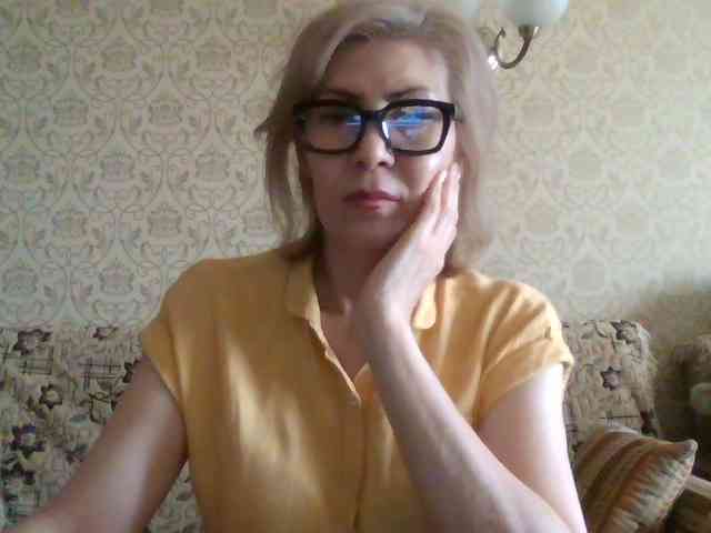 ElegantLady00 webcam