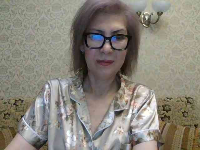 ElegantLady00 webcam
