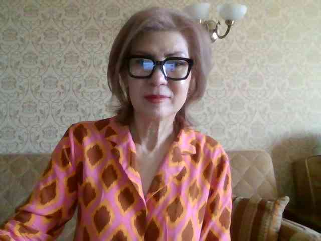 ElegantLady00 webcam