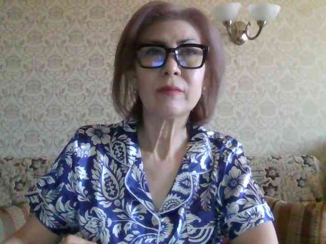 ElegantLady00 webcam