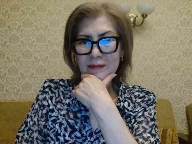 ElegantLady00 webcam