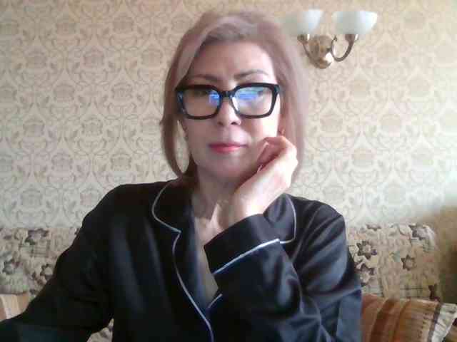 ElegantLady00 webcam