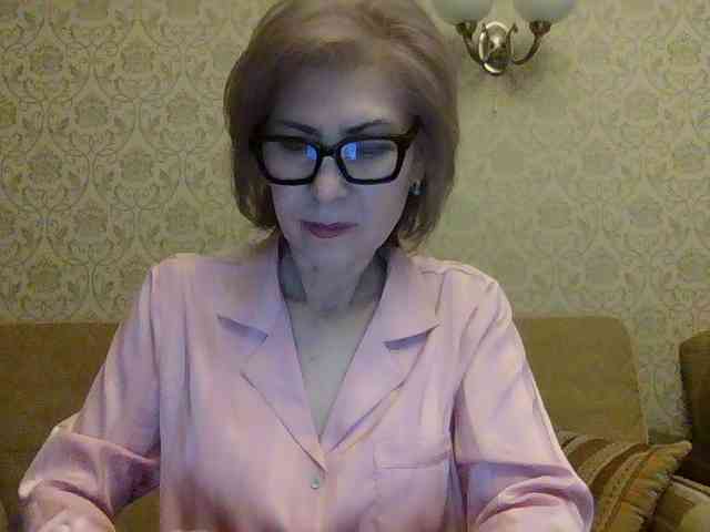 ElegantLady00 webcam