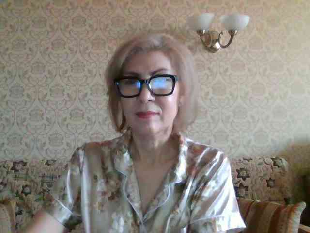 ElegantLady00 webcam