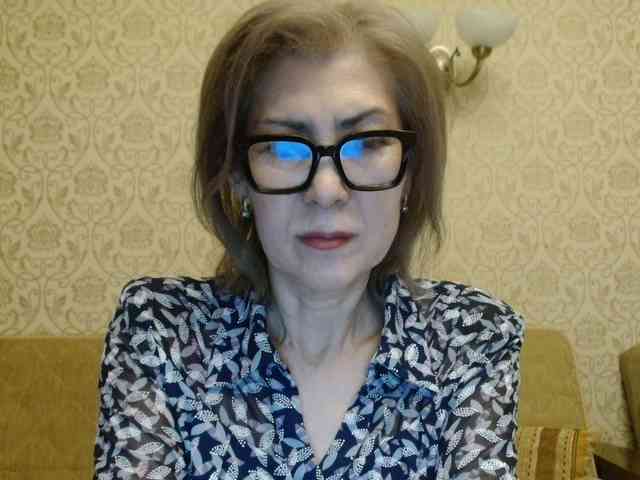 ElegantLady00 webcam