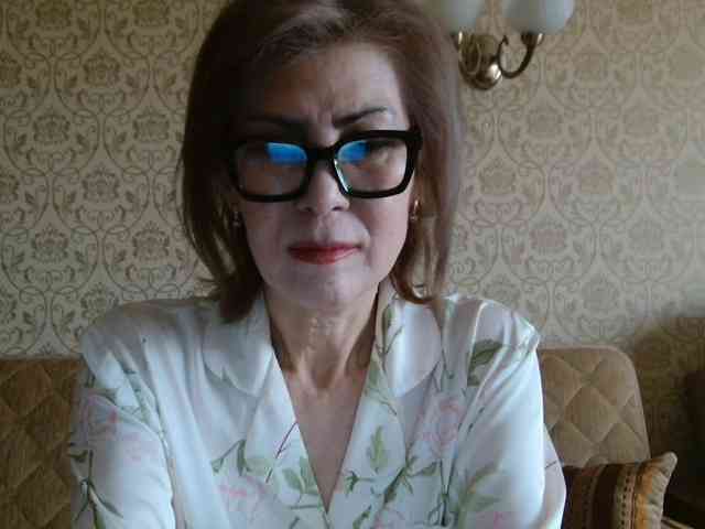 ElegantLady00 webcam