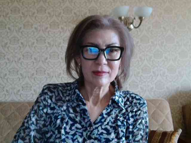 ElegantLady00 webcam