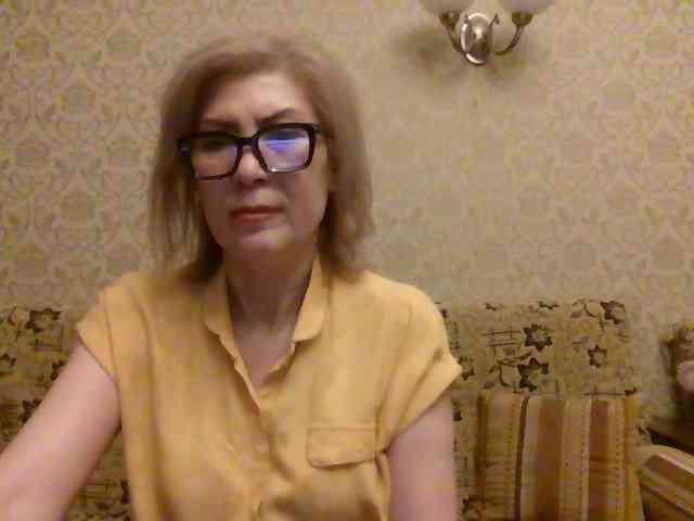 ElegantLady00 webcam