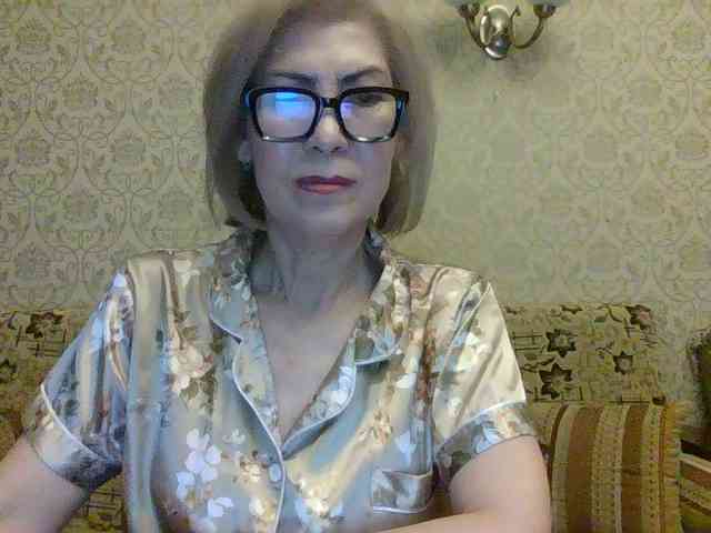 ElegantLady00 webcam