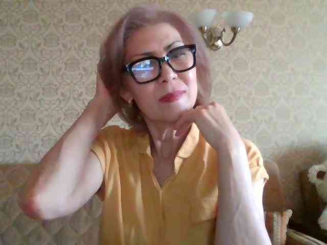 ElegantLady00 webcam