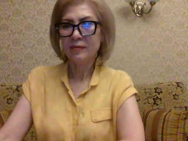 ElegantLady00 webcam
