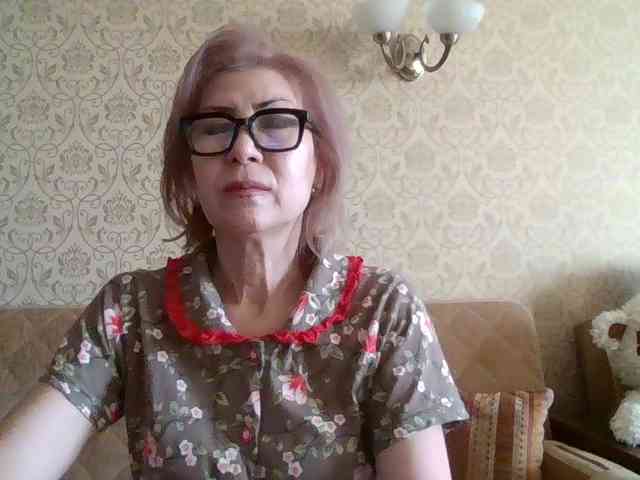 ElegantLady00 webcam
