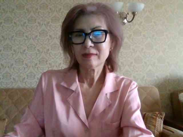 ElegantLady00 webcam