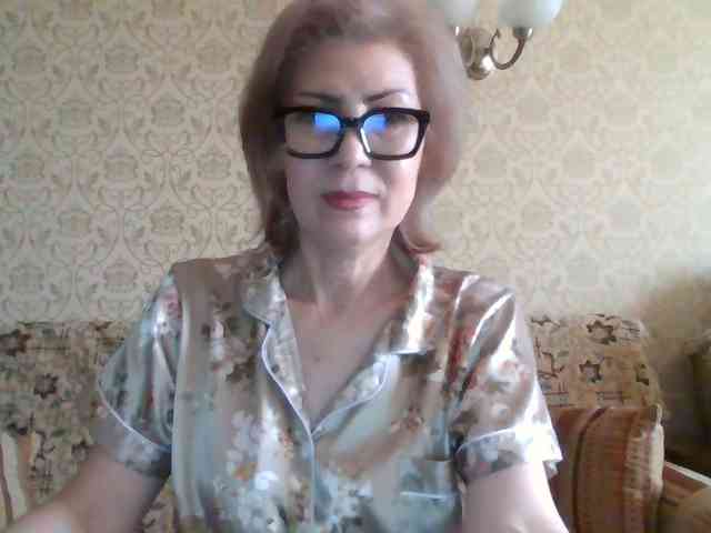 ElegantLady00 webcam