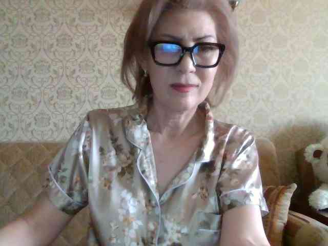 ElegantLady00 webcam