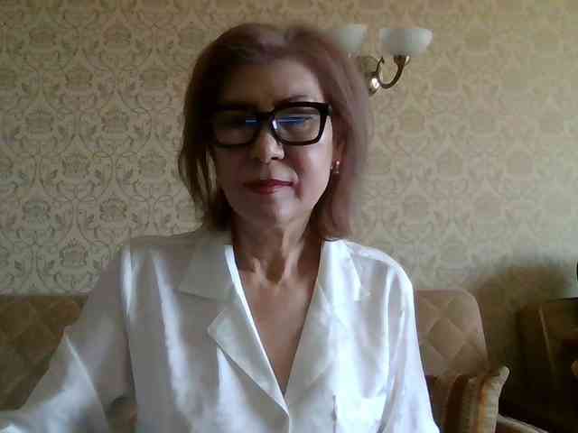 ElegantLady00 webcam