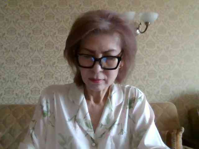 ElegantLady00 webcam