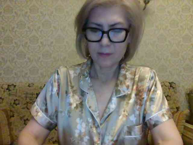 ElegantLady00 webcam