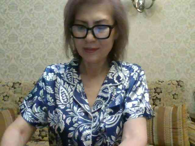 ElegantLady00 webcam